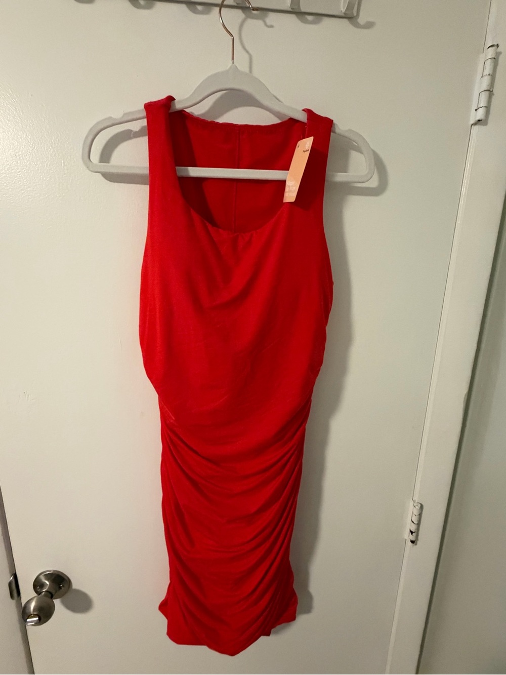 Red Ruched Midi Dress - Classic Sleeveless Style